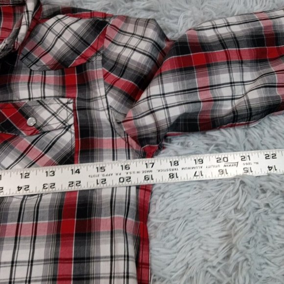 Helix Boys Western Shirt Red Medium Pearl Snap Up Pockets Rancher Chore - Picture 10 of 12